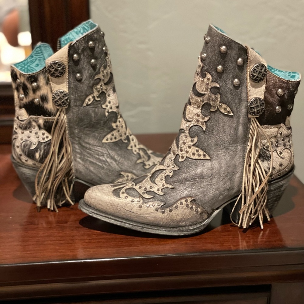 Corral Western Booties - Boots